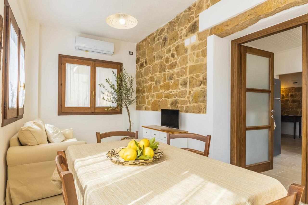 Appartement Casa Amelia Sul Mare à Santa Maria Navarrese Extérieur photo